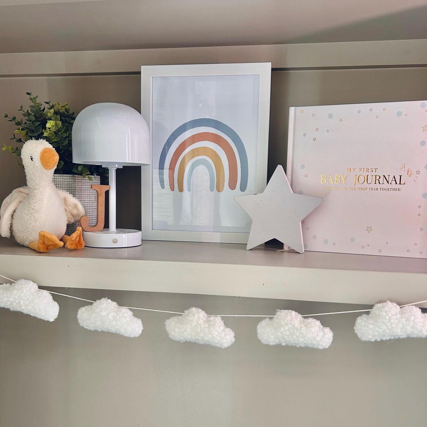 Bouclé Cloud Garland