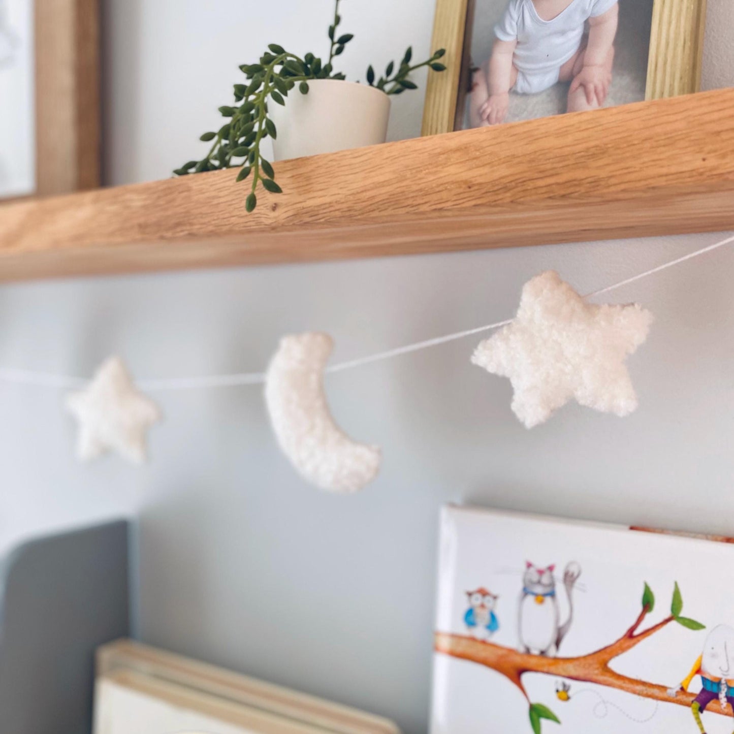Bouclé Moon & Star Garland