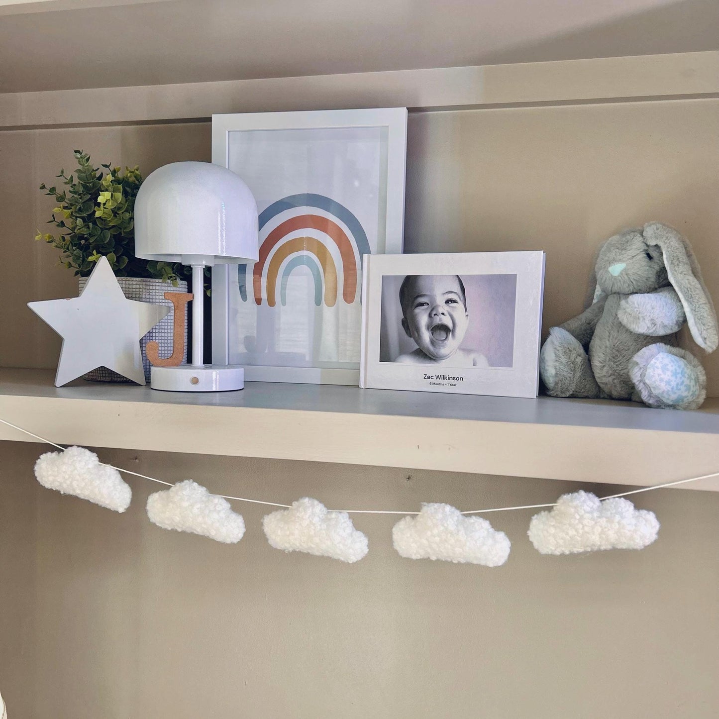 Bouclé Cloud Garland